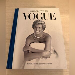 Vogue The Crown in Vogue Book - Blue and White